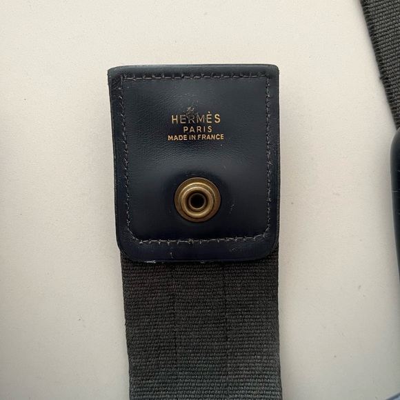 Hermes Tsako Leather Bag - Picture 3 of 10